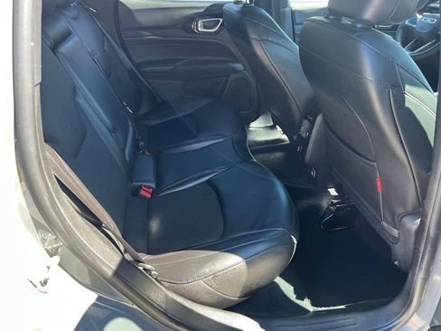 Used 2024 Jeep Compass Trailhawk image 15