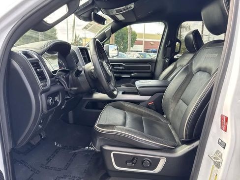 Used 2024 RAM 1500 Laramie image 22