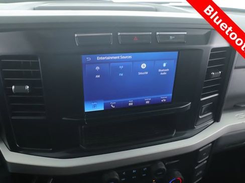 Used 2024 Ford F250 XLT AWD/4WD image 3