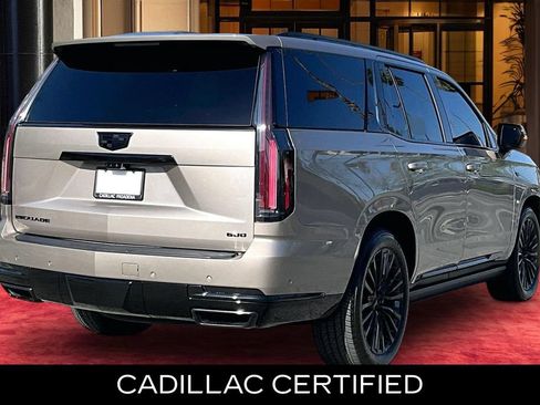 Certified 2025 Cadillac Escalade Sport Platinum AWD/4WD image 6