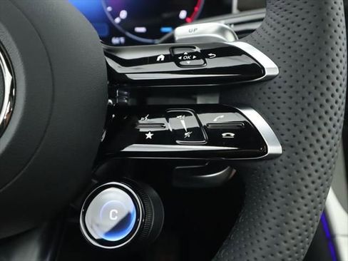 New 2026 Mercedes-Benz GLC 43 AMG 4MATIC image 13