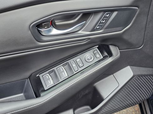 Used 2025 Honda Accord Touring image 23