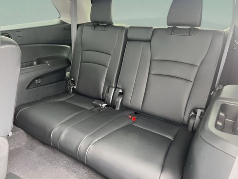 Used 2021 Honda Pilot Special Edition image 24