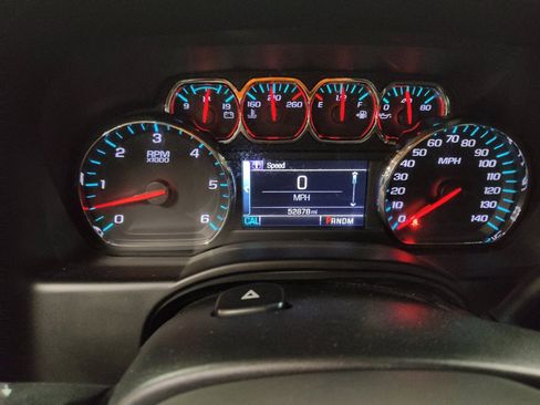 Used 2016 Chevrolet Suburban LS image 23