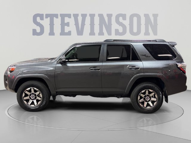 Used 2023 Toyota 4Runner TRD Off-Road Premium w/ Off Road Premium Plus Package AWD/4WD image 2