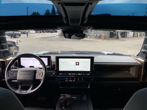 Used 2024 GMC Hummer EV 3X AWD/4WD image 12
