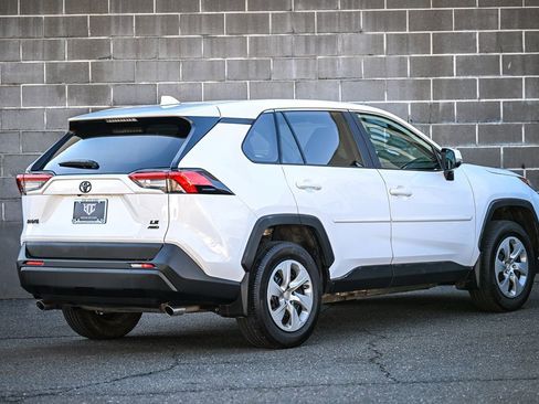 Used 2023 Toyota RAV4 LE image 3