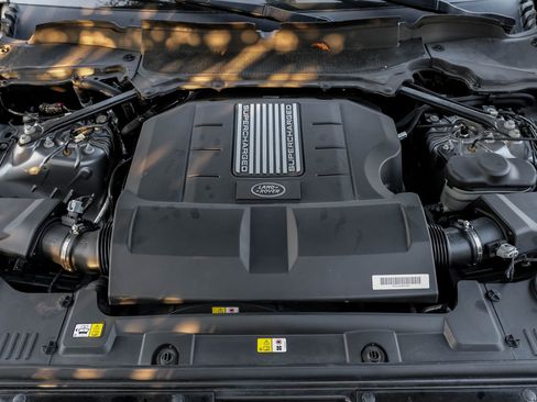 Used 2021 Land Rover Range Rover P525 Westminster Edition image 50