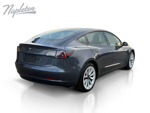 Used 2023 Tesla Model 3 Standard Range RWD image 5