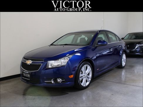 Used 2012 Chevrolet Cruze LTZ w/ RS Package image 4