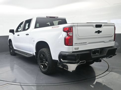 Used 2024 Chevrolet Silverado 1500 Custom Trail Boss AWD/4WD image 4