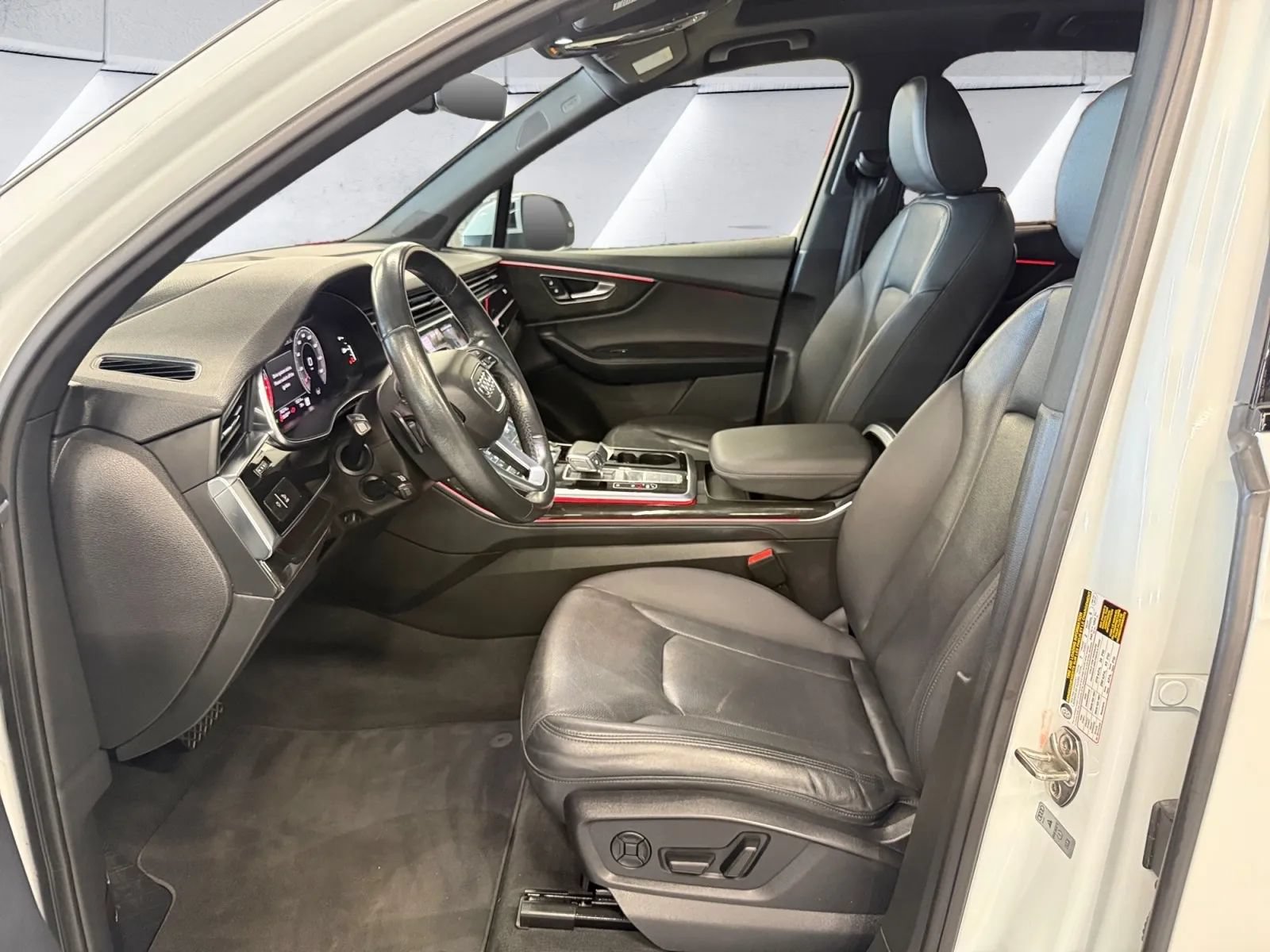 Used 2021 Audi Q7 3.0T Prestige w/ Prestige Package AWD/4WD image 15