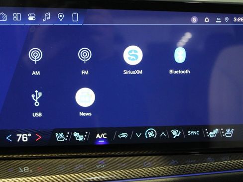 New 2026 Chevrolet Traverse High Country w/ LPO, Floor Liner Package image 40