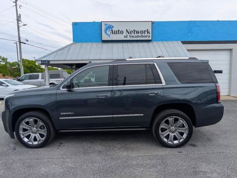 Used 2019 GMC Yukon Denali w/ Open Road Package AWD/4WD image 8