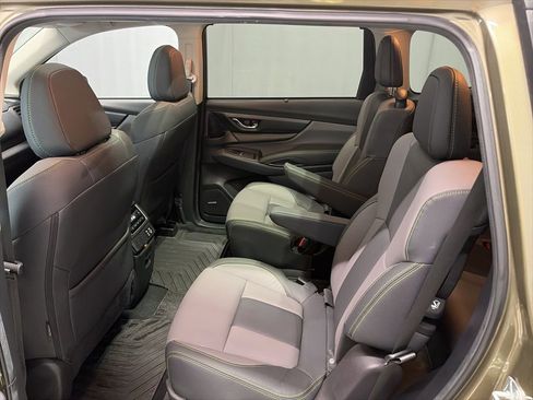 Certified 2023 Subaru Ascent Onyx Edition Limited AWD/4WD image 10