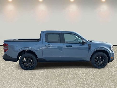 New 2026 Ford Maverick Lariat w/ Black Appearance Package AWD/4WD image 4