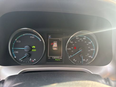 Used 2018 Toyota RAV4 Limited w/ Advanced Technology Package image 22