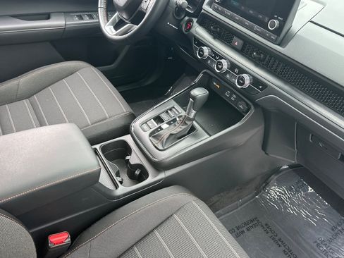 Used 2025 Honda CR-V Sport image 32