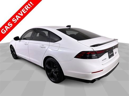 Used 2023 Honda Accord Sport image 6