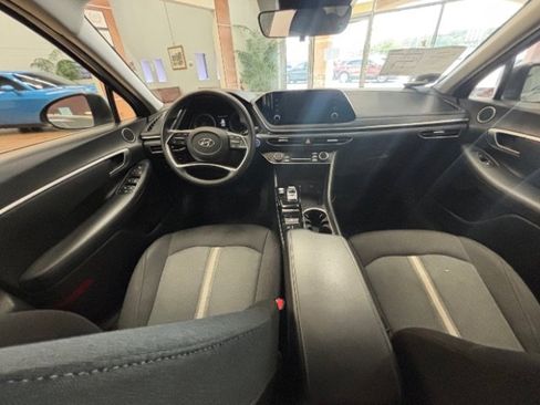 Used 2021 Hyundai Sonata SEL FWD image 10