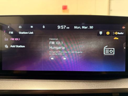 Used 2025 Kia Telluride S AWD/4WD image 24