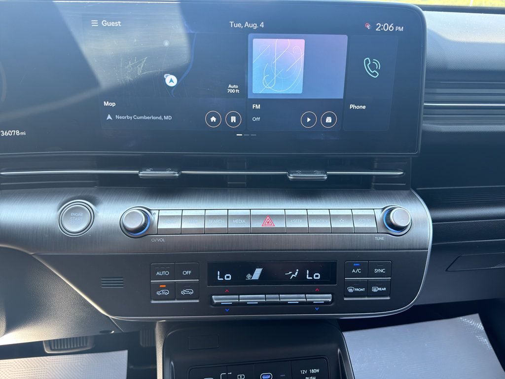 Certified 2024 Hyundai Kona SEL w/ Convenience Package AWD/4WD image 17