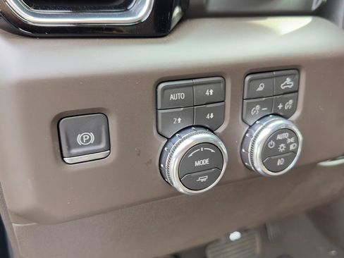 New 2026 GMC Sierra 1500 Denali w/ Denali Reserve Package image 11