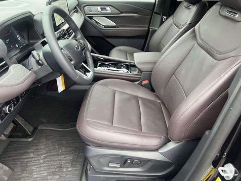 New 2026 Ford Explorer Active w/ Active Comfort Package image 12