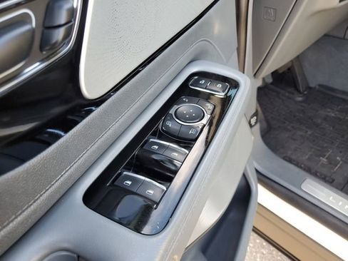 Used 2021 Lincoln Aviator Reserve w/ Equipment Group 201A image 16