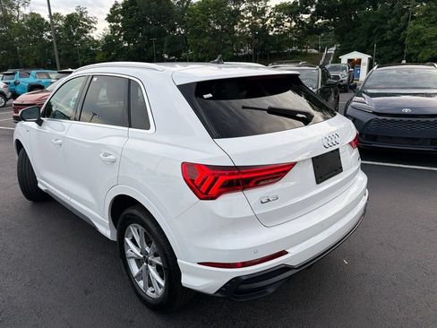 Used 2021 Audi Q3 2.0T Premium w/ Convenience Package AWD/4WD image 7