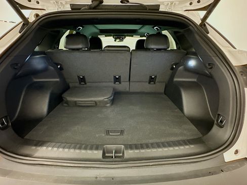 Used 2024 Chevrolet Blazer EV LT image 31