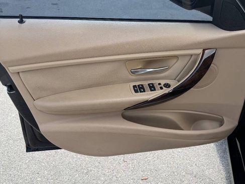 Used 2014 BMW 328i Sedan RWD image 16