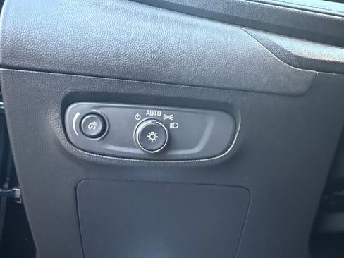 Used 2024 Buick Encore GX Sport Touring image 25