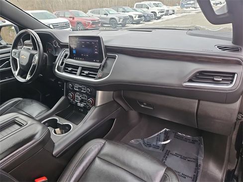 Used 2021 Chevrolet Suburban LT image 30