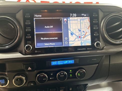 Used 2023 Toyota Tacoma TRD Off-Road w/ Advanced Technology Package image 27