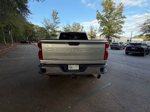 Used 2020 Chevrolet Silverado 2500 LTZ image 19