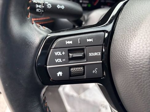 Used 2025 Honda HR-V Sport image 26