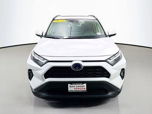 Used 2023 Toyota RAV4 XLE Premium AWD/4WD image 2