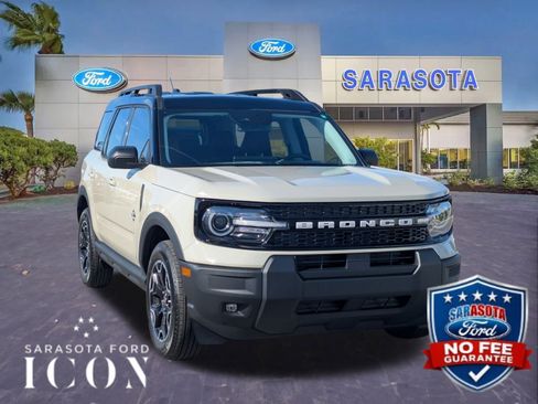 New 2025 Ford Bronco Sport Outer Banks AWD/4WD image 1