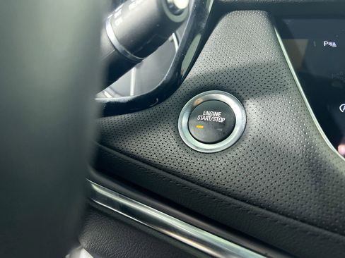 Used 2022 Cadillac XT5 Luxury image 21