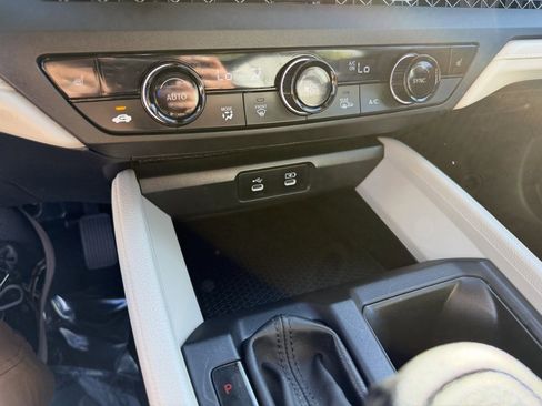 Used 2023 Honda Accord EX image 15