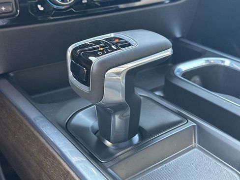 Certified 2025 Chevrolet Silverado 1500 High Country w/ Technology Package image 32