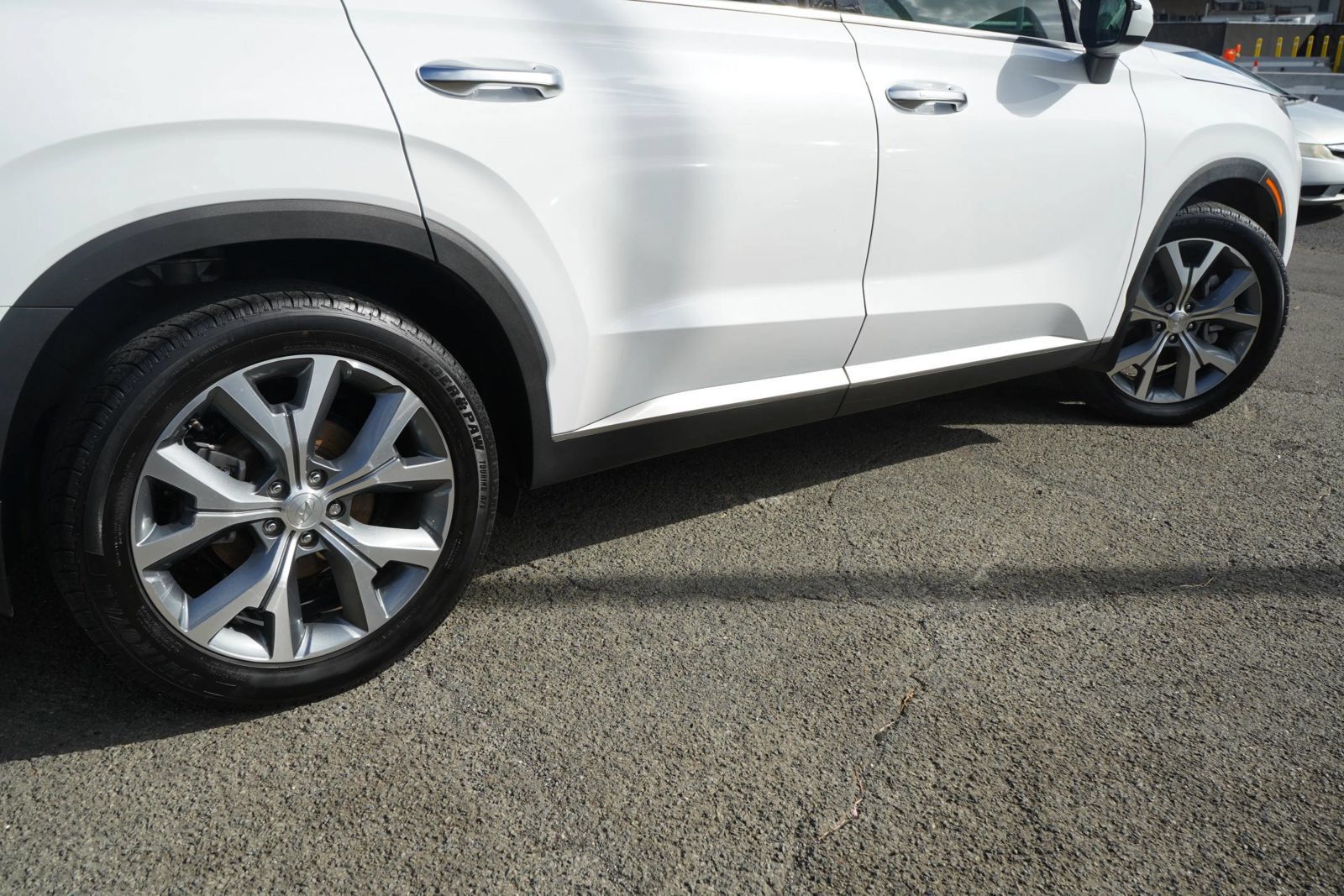 Used 2020 Hyundai Palisade SEL w/ Premium Package FWD image 6