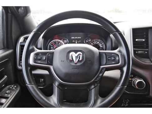 Used 2024 RAM 2500 Tradesman w/ Chrome Appearance Group AWD/4WD image 14