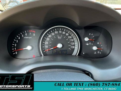 Used 2014 Kia Sedona LX image 20