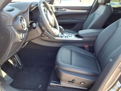 New 2026 Alfa Romeo Stelvio Sprint w/ Convenience Package image 14