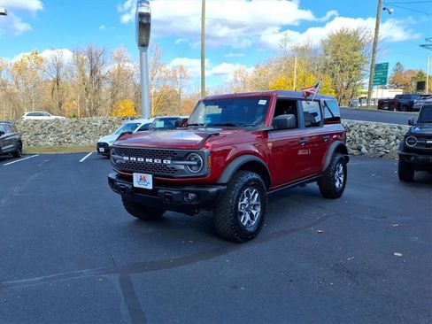 Certified 2025 Ford Bronco Badlands AWD/4WD image 4