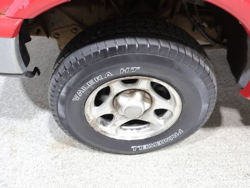 Used 1998 Ford F150 XLT AWD/4WD image 14