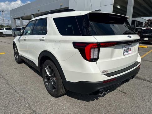 New 2025 Ford Explorer ST w/ Sun And Sound Package image 7