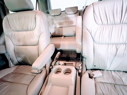 Used 2010 Honda Odyssey EX-L image 6